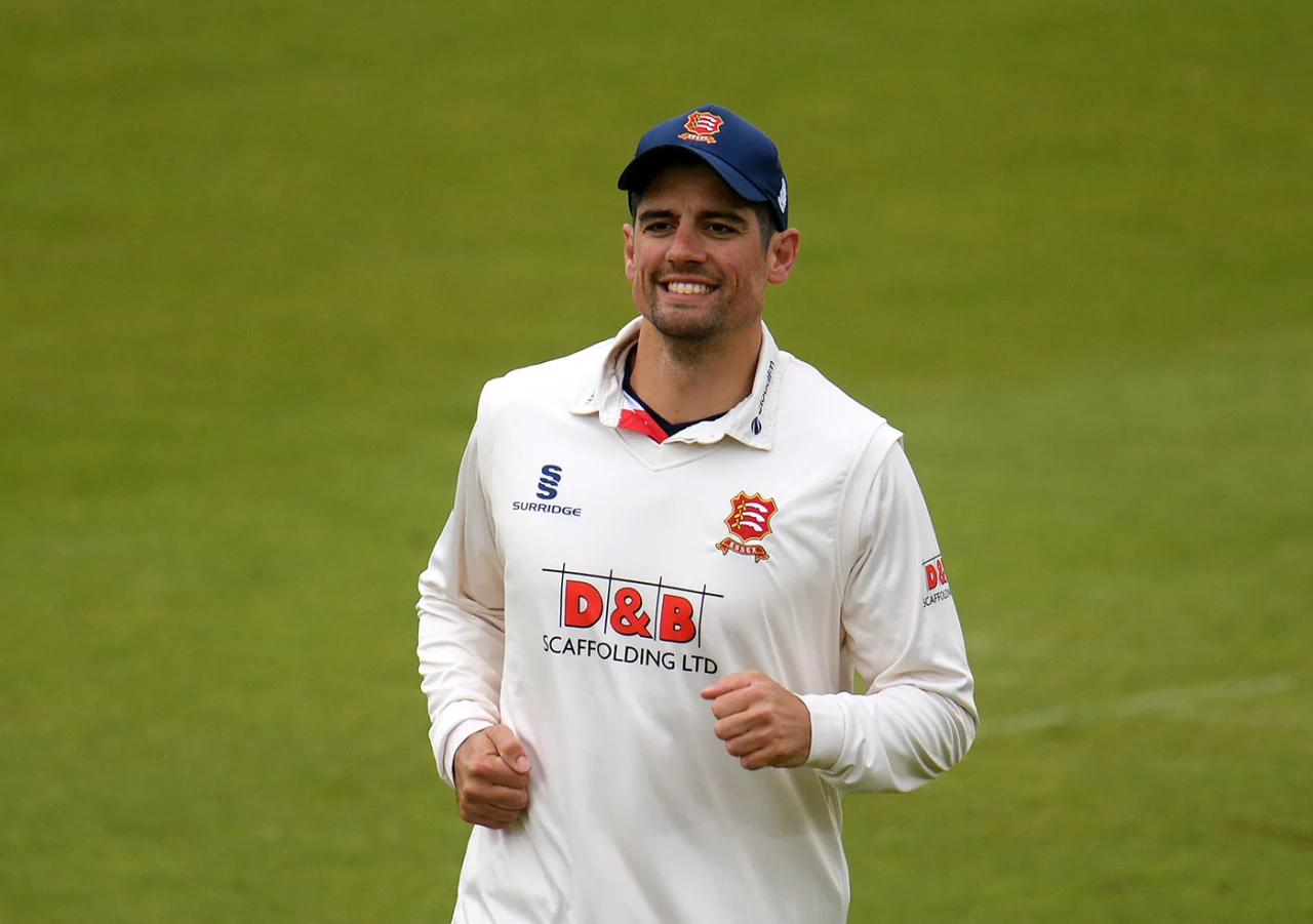 WATCH | Cook shadow plays most daring shot of his cricket career in hilarious tribute to Pant