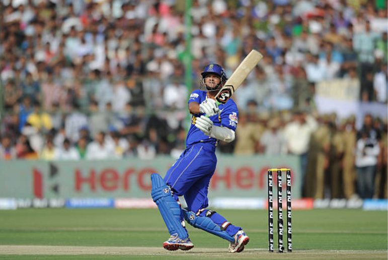 Rahul Dravid in action for Rajasthan Royals