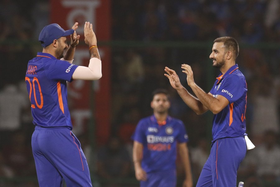 IND vs AUS | Rahul Dravid and Rohit Sharma have been very supportive throughout recovery, states Harshal Patel