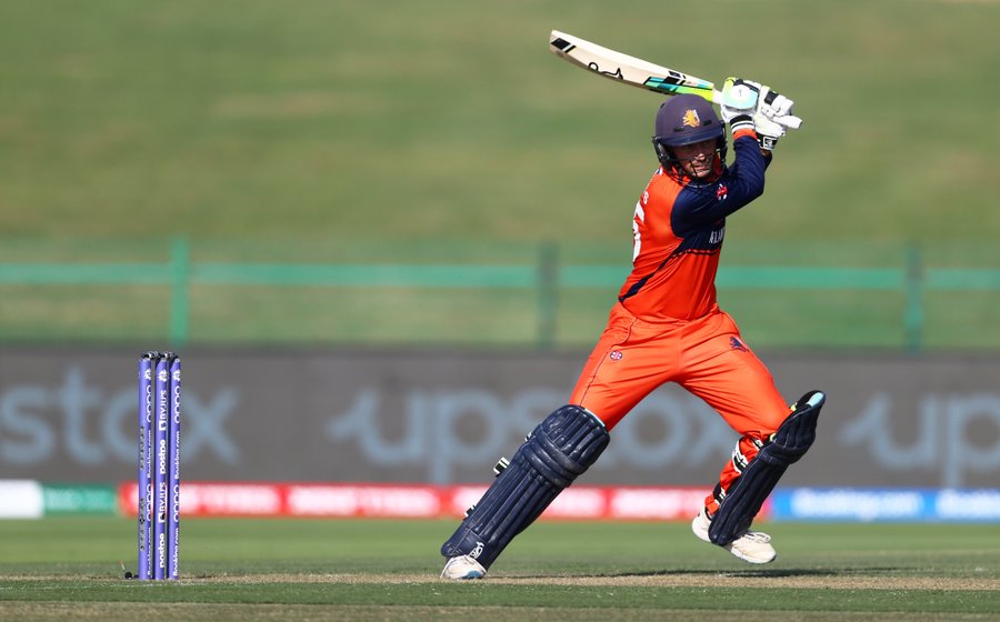 Scott Edwards scored unbeaten 12 runs against South Africa
