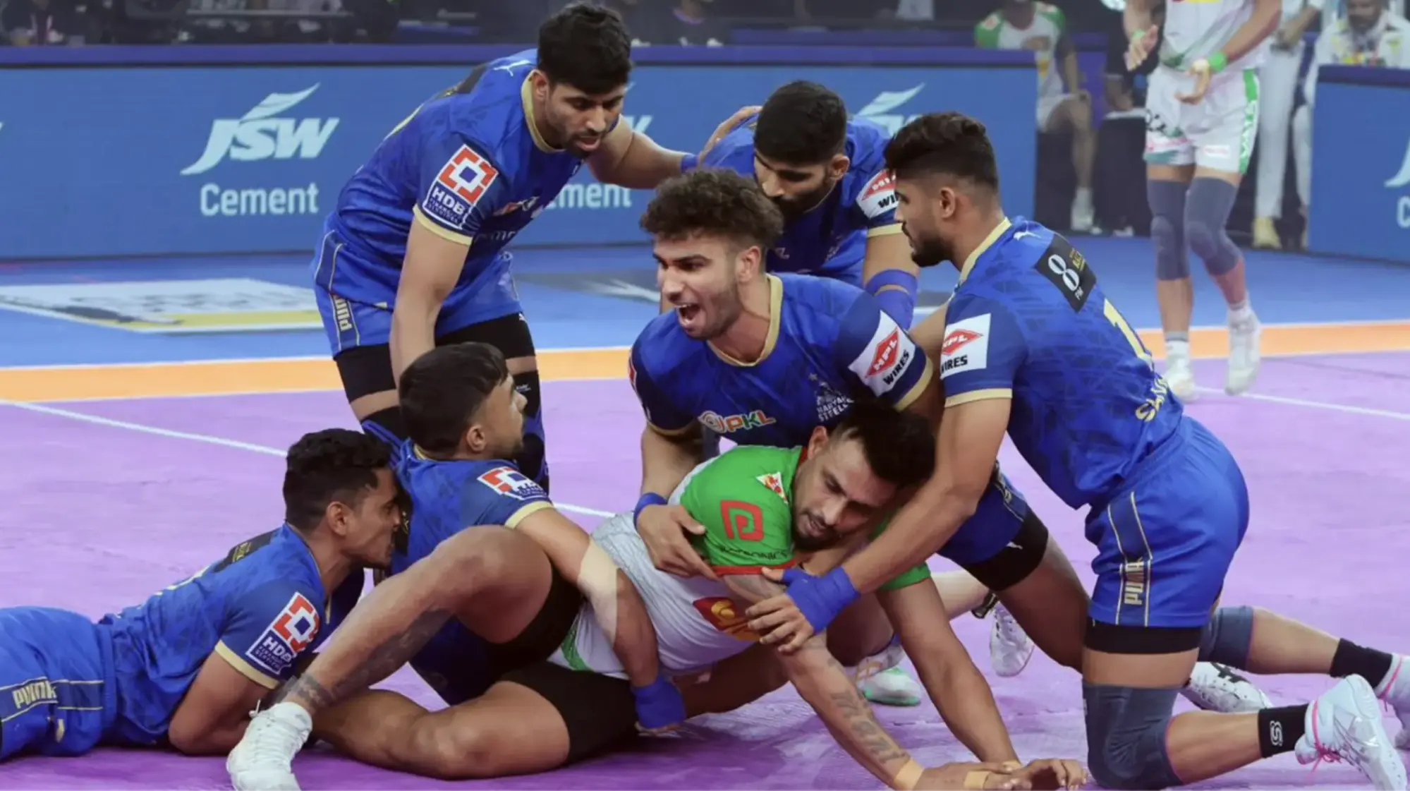 Haryana Steelers Beat Patna Pirates by 11 Points in the PKL 12.