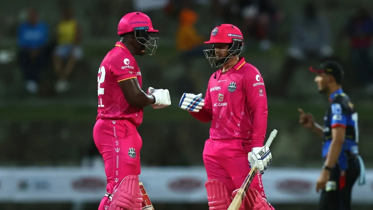 Quinton de Kock and Rovman Powell