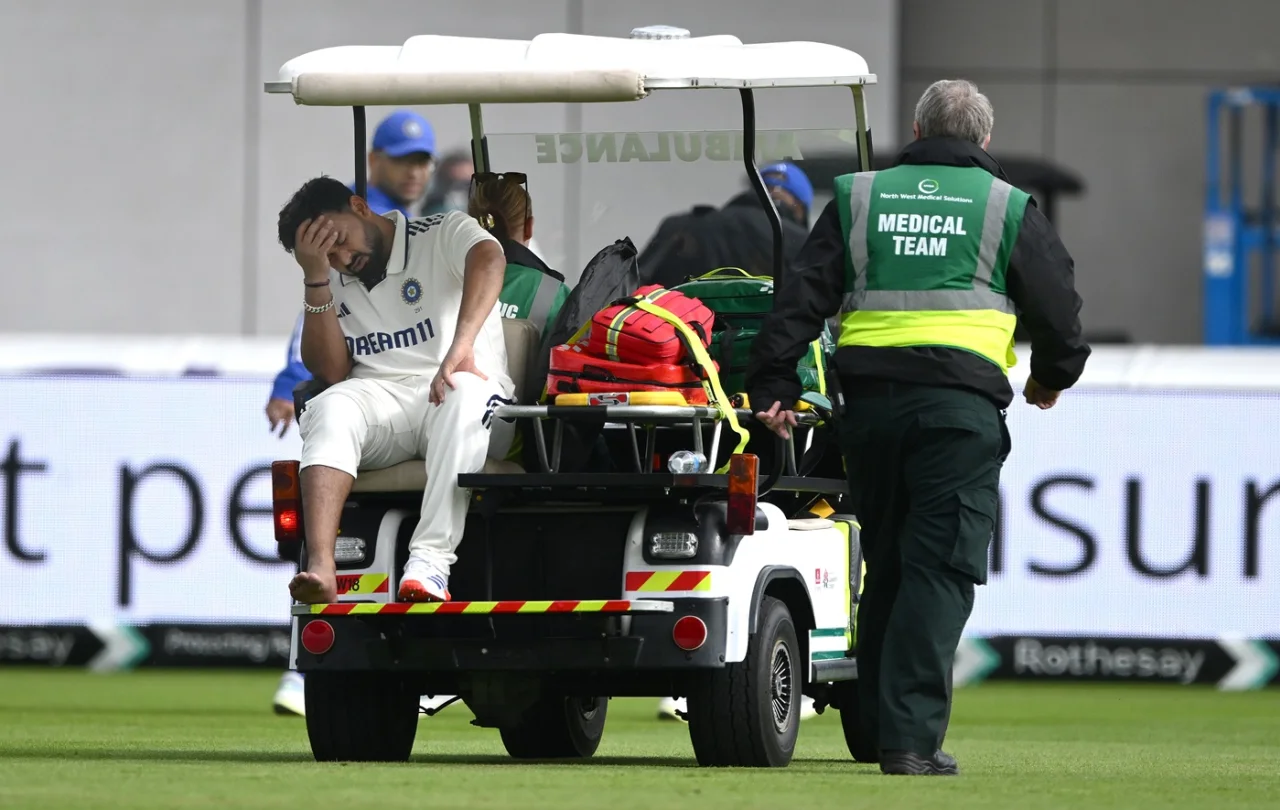 Rishabh Pant had to be carried off in a medical buggy after injuring his foot while batting on Day 1 of the Old Trafford Test between India and England