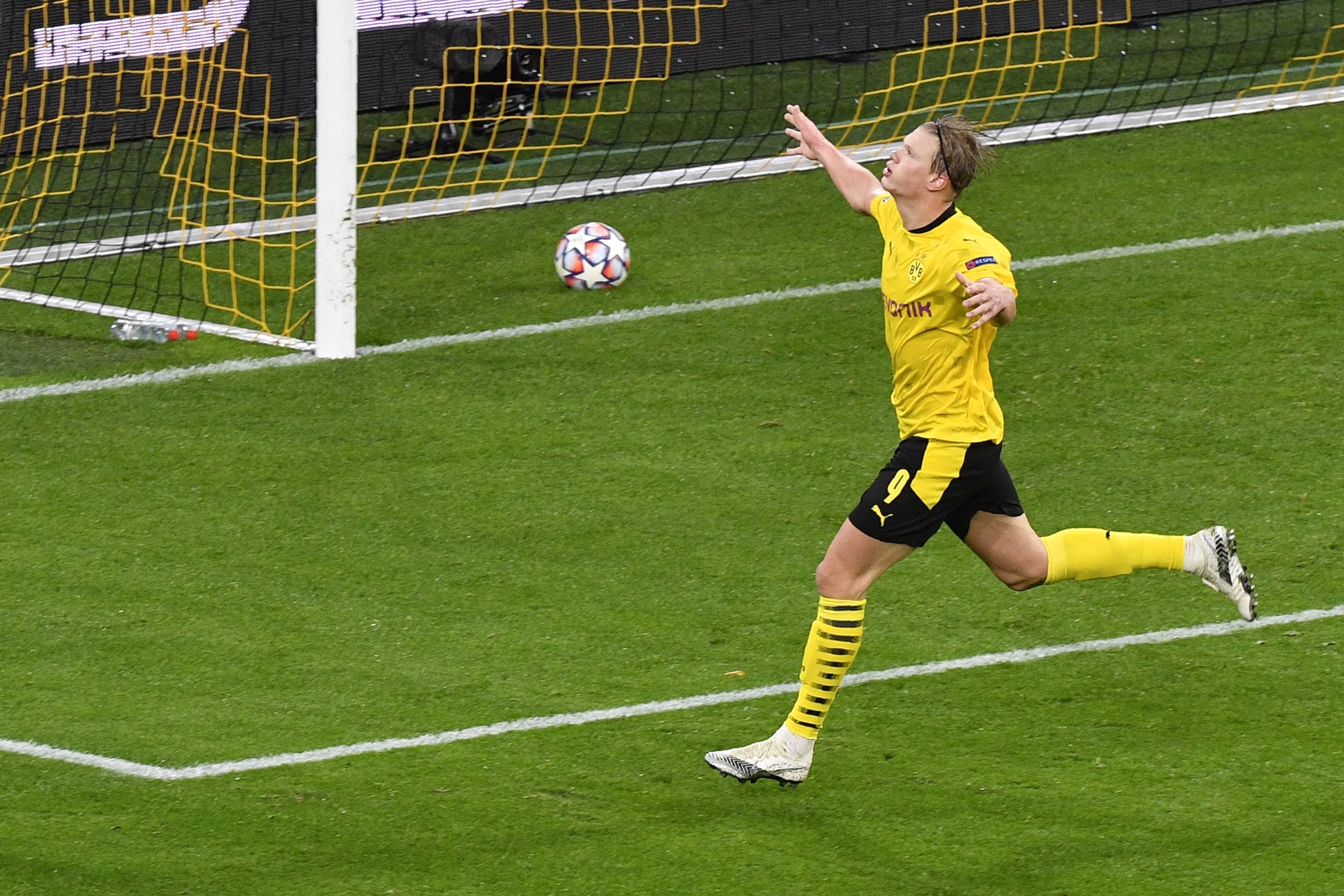 Erling Haaland could possibly stay for more than one season, proclaims Marco Rose