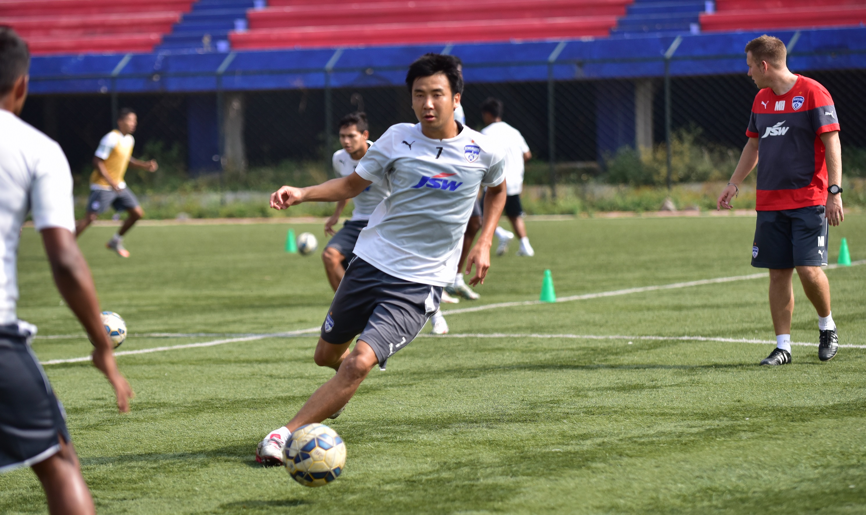 Kim Song Yong